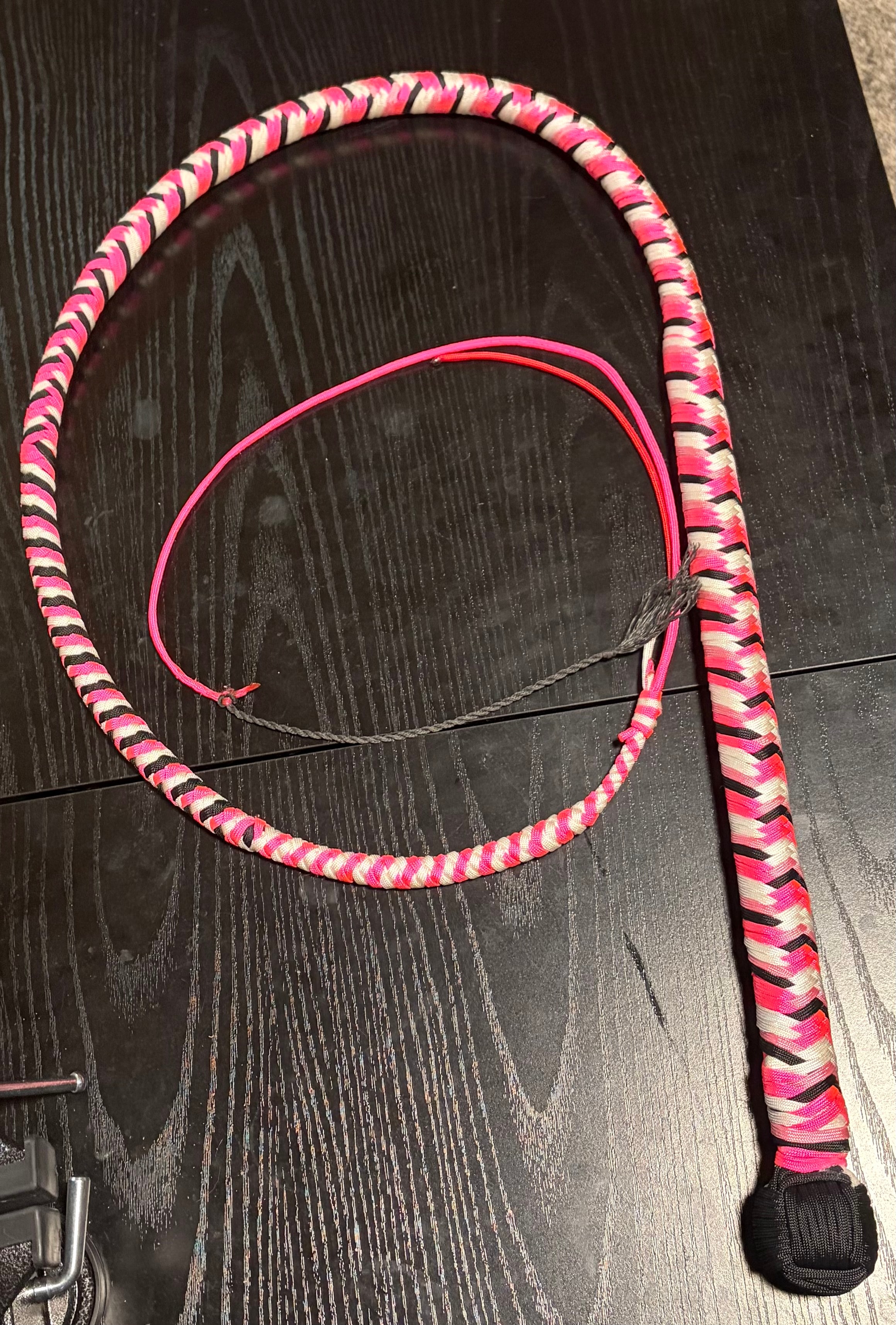 Paracord Whips 1